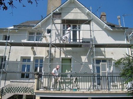Ravalement de façade et crépi sur l'Île-de-France